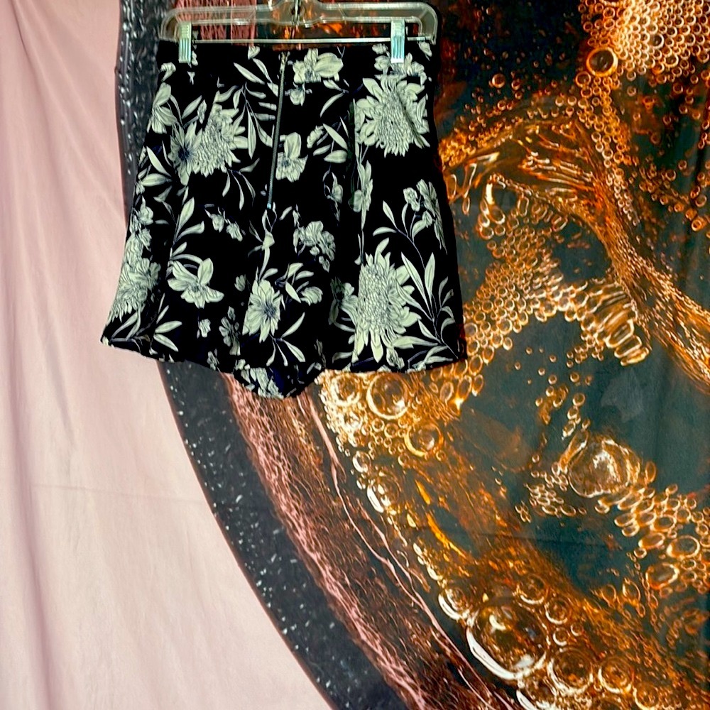 Women’s L’Atiste Navy blue mini Skirt - Picture 3 of 5